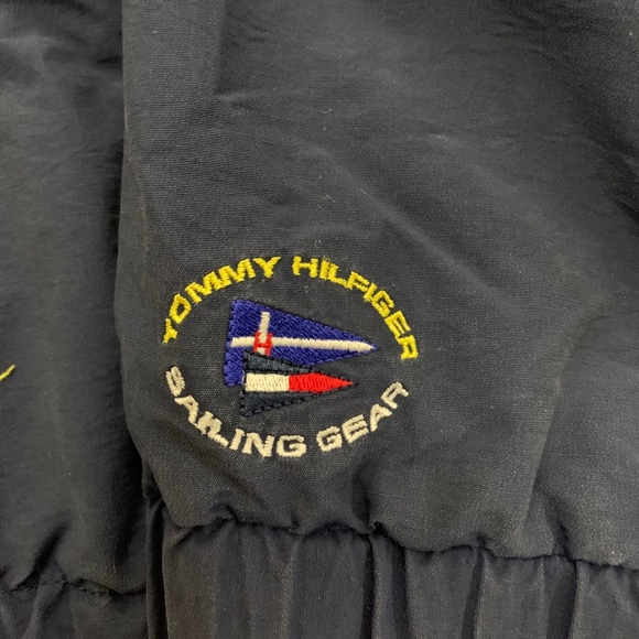 90’s Tommy Hilfiger Jacket + Packable Hood (Sz XL) - Picture 4 of 15